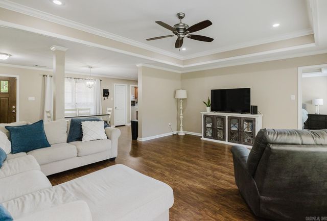 5861 Bauxite Cutoff Road, Bauxite, AR 72011