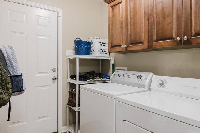 5861 Bauxite Cutoff Road, Bauxite, AR 72011