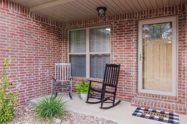 5861 Bauxite Cutoff Road, Bauxite, AR 72011