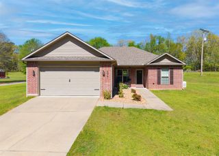 5861 Bauxite Cutoff Road, Bauxite, AR 72011