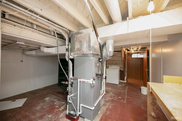 10461 Glenwood Avenue, Osceola, IN 46561