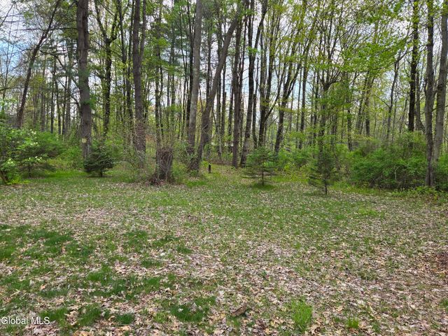 235 E Schaghticoke Road, Schaghticoke, NY 12154