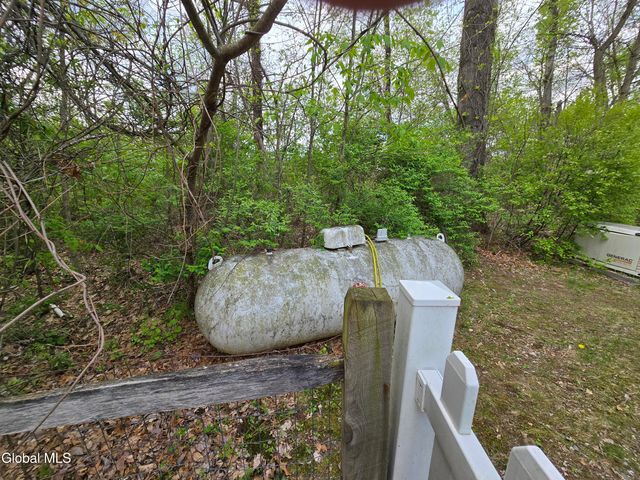 235 E Schaghticoke Road, Schaghticoke, NY 12154