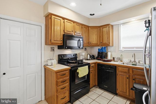 501 JOHNSON AVE, Oaklyn, NJ 08107