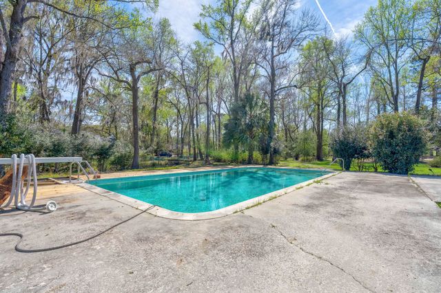 841 Googe Street, Allendale, SC 29810