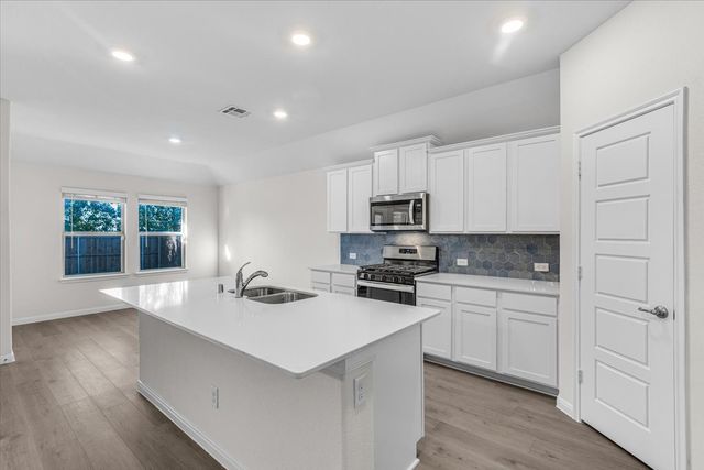 108 Timber Drive, Caddo Mills, TX 75135
