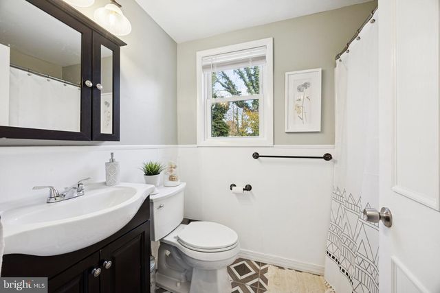 4920 JACKSON DR, Brookhaven, PA 19015