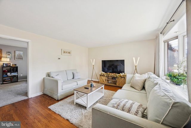 4920 JACKSON DR, Brookhaven, PA 19015