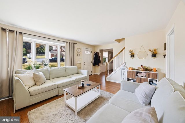 4920 JACKSON DR, Brookhaven, PA 19015