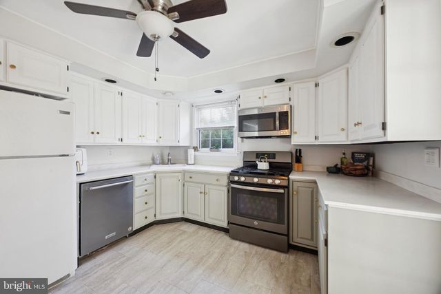 4920 JACKSON DR, Brookhaven, PA 19015