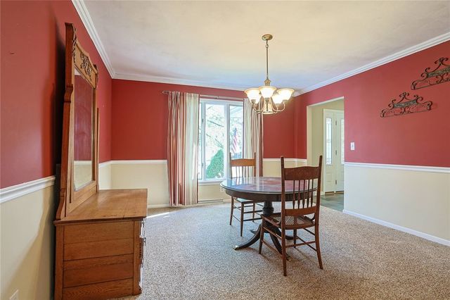 2727 Wellsford Drive, Springfield, OH 45503