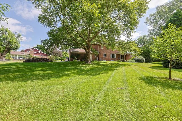 2727 Wellsford Drive, Springfield, OH 45503