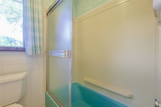 2727 Wellsford Drive, Springfield, OH 45503