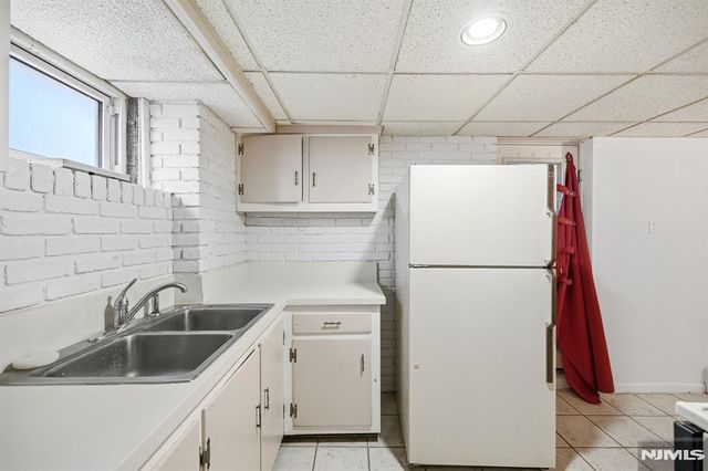 55 Burns Avenue, Lodi, NJ 07644