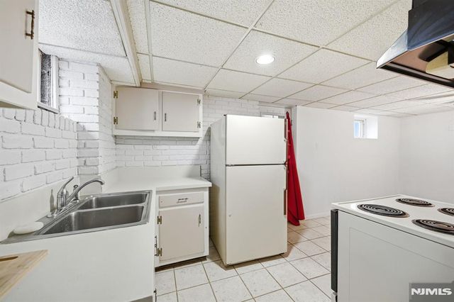 55 Burns Avenue, Lodi, NJ 07644