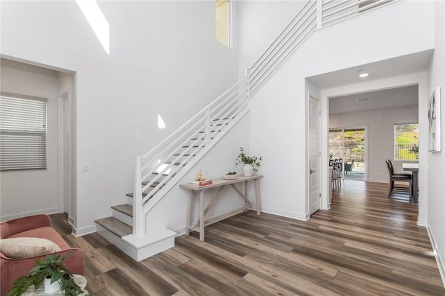 28695 Windbreak Terrace, Saugus, CA 91350