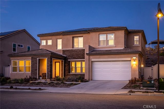 28695 Windbreak Terrace, Saugus, CA 91350