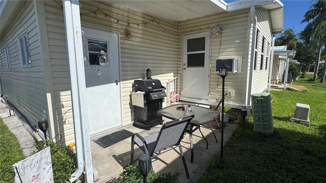 1001 STARKEY ROAD 723, Largo, FL 33771