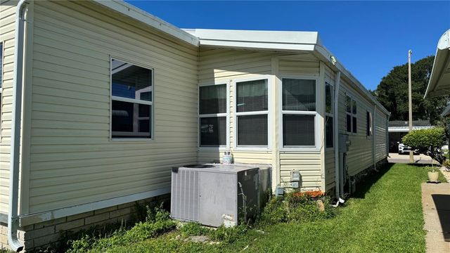 1001 STARKEY ROAD 723, Largo, FL 33771