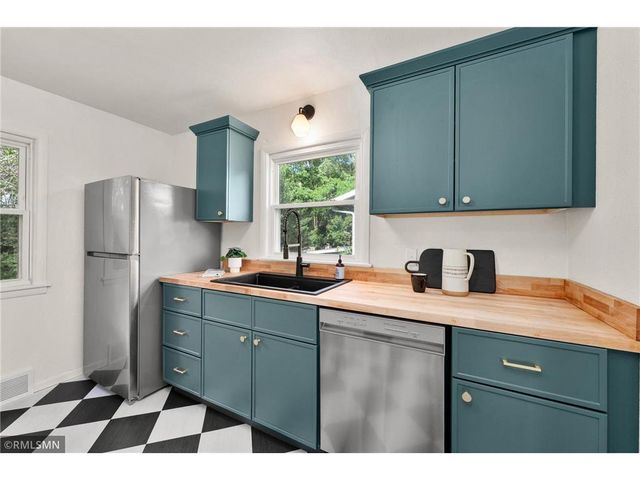 2440 LaSalle Street, Eau Claire, WI 54703