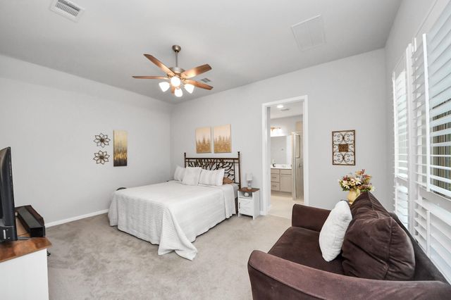 5043 Country Meadows Trail, Iowa Colony, TX 77583