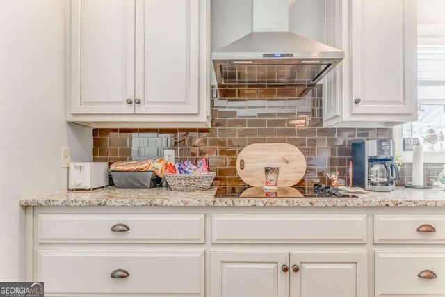 6 Hollow Crest Court SE, Rome, GA 30161