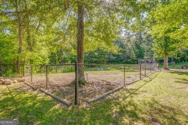 6 Hollow Crest Court SE, Rome, GA 30161