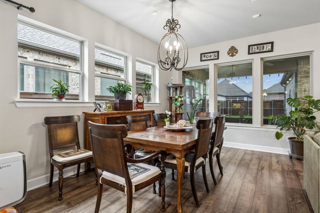 4717 Beaver Creek Drive, Arlington, TX 76005