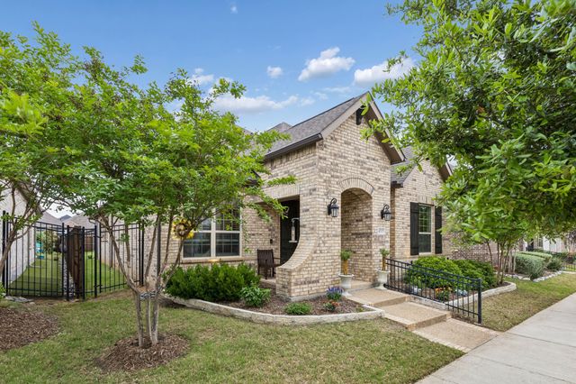 4717 Beaver Creek Drive, Arlington, TX 76005