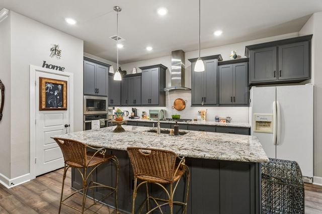 4717 Beaver Creek Drive, Arlington, TX 76005