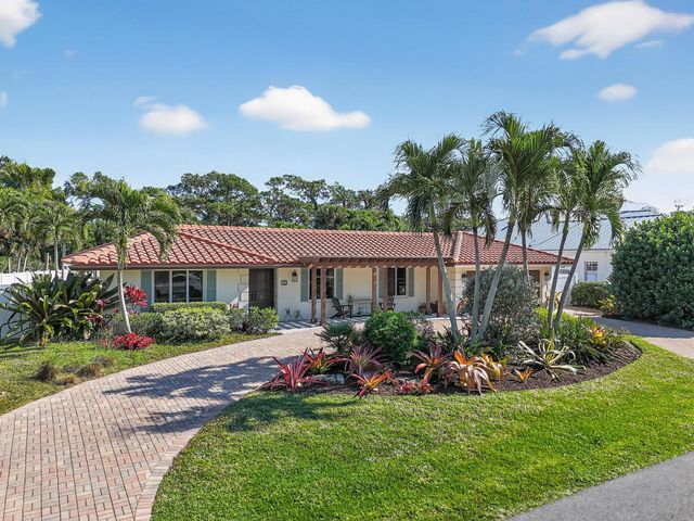 198 Golfview Drive, Tequesta, FL 33469
