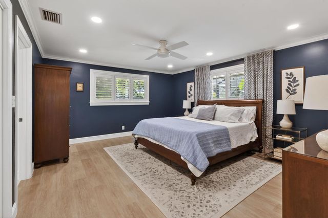 198 Golfview Drive, Tequesta, FL 33469