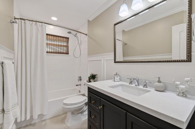 198 Golfview Drive, Tequesta, FL 33469