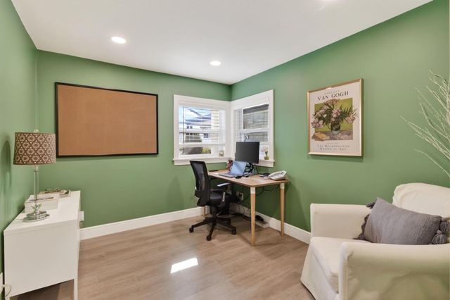 198 Golfview Drive, Tequesta, FL 33469