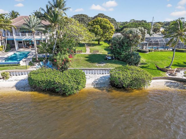 198 Golfview Drive, Tequesta, FL 33469