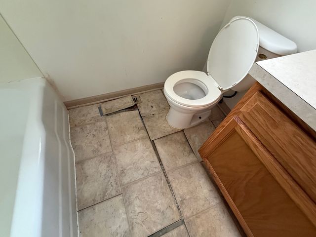 740 N Elmwood Drive, Aurora, IL 60506