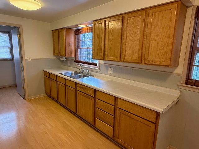 740 N Elmwood Drive, Aurora, IL 60506