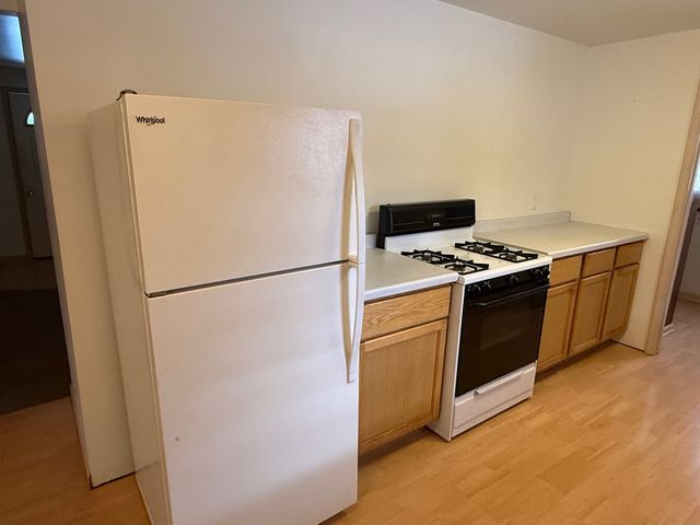 740 N Elmwood Drive, Aurora, IL 60506