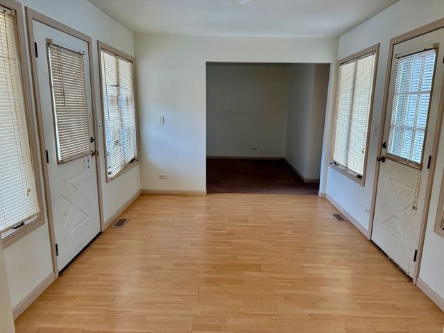 740 N Elmwood Drive, Aurora, IL 60506