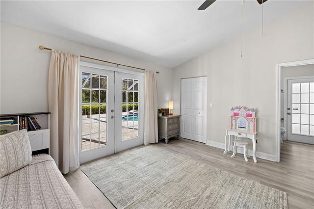 2481 22nd AVE NE, Naples, FL 34120