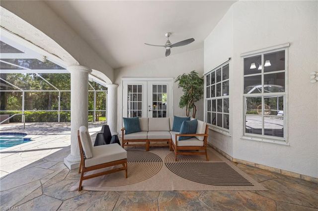 2481 22nd AVE NE, Naples, FL 34120