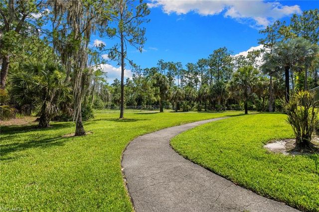 2481 22nd AVE NE, Naples, FL 34120