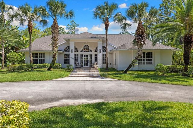 2481 22nd AVE NE, Naples, FL 34120