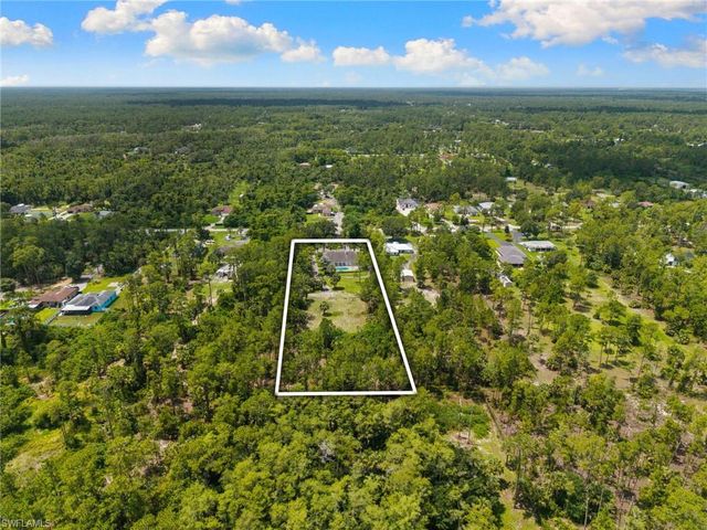 2481 22nd AVE NE, Naples, FL 34120