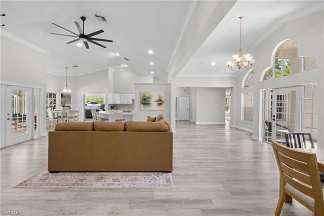 2481 22nd AVE NE, Naples, FL 34120