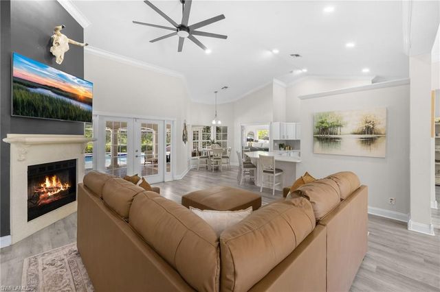 2481 22nd AVE NE, Naples, FL 34120
