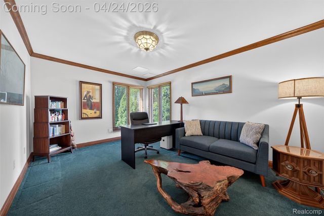 21874 Picadilly Circle, Novi, MI 48375