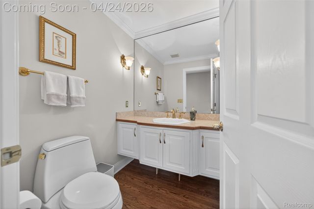 21874 Picadilly Circle, Novi, MI 48375