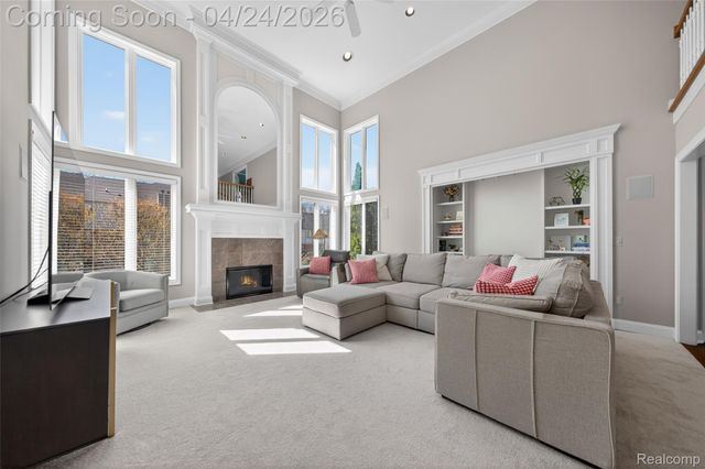 21874 Picadilly Circle, Novi, MI 48375