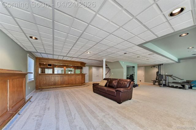 21874 Picadilly Circle, Novi, MI 48375